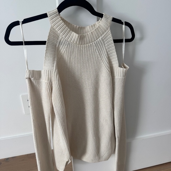 Rag and Bone off the shoulder sweater - Picture 1 of 3